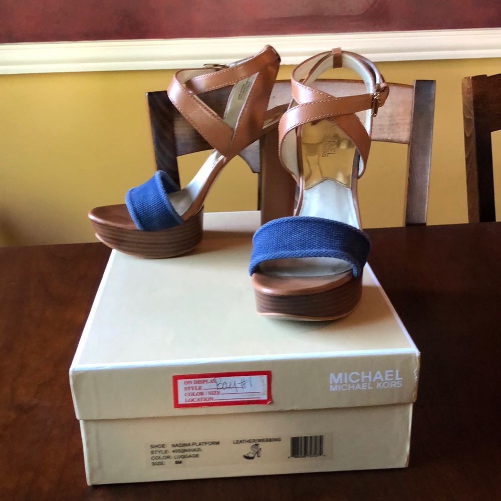 MK Nadina Platform